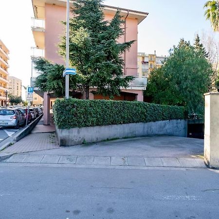 Artpartment - 2 Camere - Wifi - Garage Vallecrosia Exterior foto