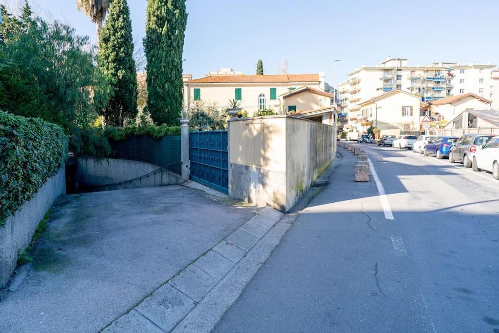Artpartment - 2 Camere - Wifi - Garage Vallecrosia Exterior foto